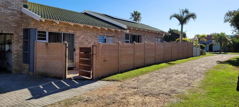 3 Bedroom Property for Sale in Aston Bay Eastern Cape